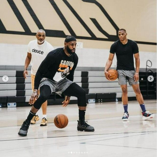 阿斯：格列兹曼曾尽力说服图拉姆加盟马竞，但未成功（阿斯：格列兹曼极力游说图拉姆投马竞，最终未果）