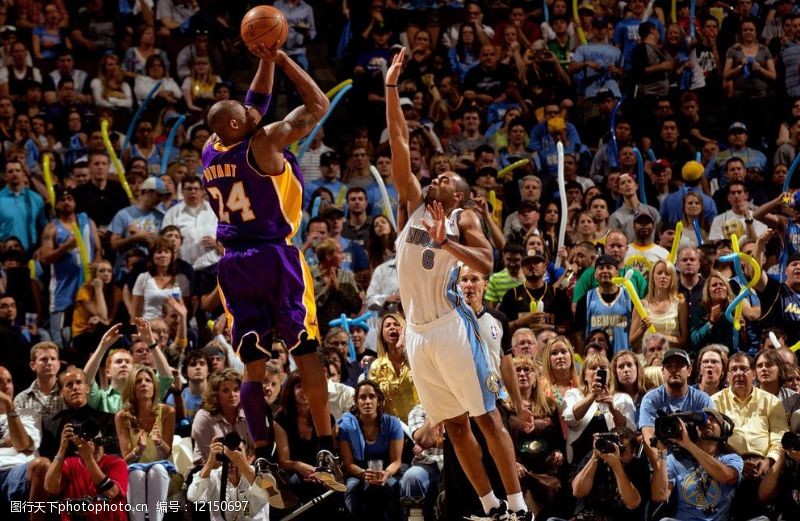 马丁内斯：C罗的价值绝不仅限于辉煌的过去，更立足于当下（马丁内斯：C罗的价值不止于昔日荣光，更在当下闪耀）