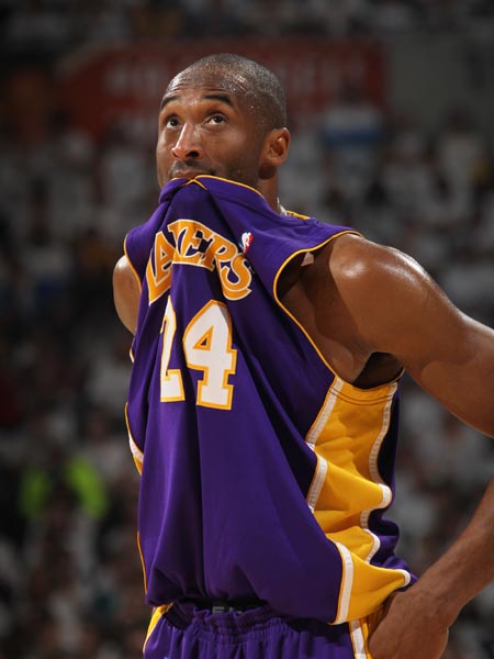 几十人参与斗殴，网传安徽省青少年足球联赛爆发大规模冲突（网传安徽青少年足球联赛现场爆发群体冲突，数十人疑涉斗殴）