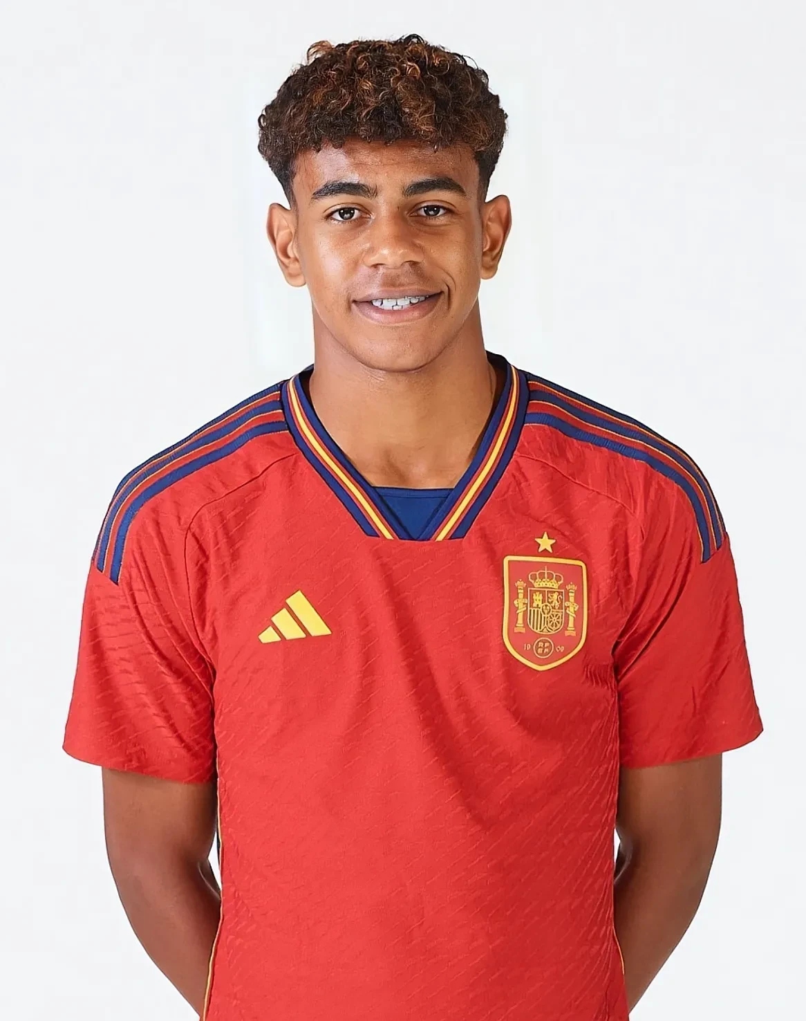 中超：北京国安客场2-1逆转上海申花（中超：北京国安客场2-1翻盘申花）