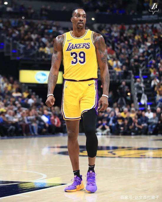 官方：沙特裁判组执法成都客战神户胜利船，胡维什担任主裁判（官方消息：沙特裁判组将执法成都客场对阵神户胜利船，胡维什担任主裁）