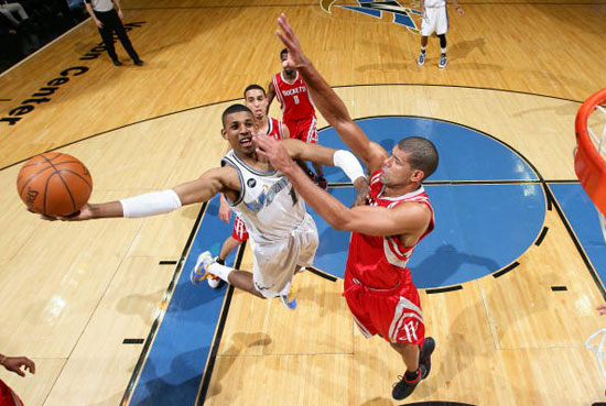 中场节奏控制得太稳（中场节奏把控极稳）