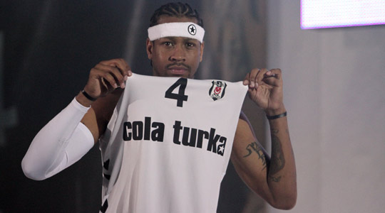 外媒：墨西哥一座世界杯球场附近挖出至少456袋人体遗骸（外媒报道：墨西哥一世界杯场馆附近掘出至少456袋人类遗骸）