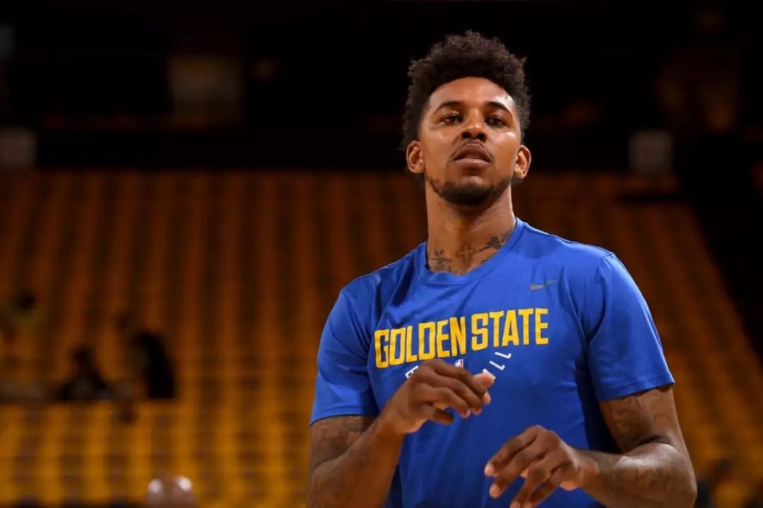 伊藤美诚击败博嘉德，松岛辉空击败法尔克，都没有太多悬念（伊藤美诚轻取博嘉德，松岛辉空完胜法尔克，胜负毫无悬念）