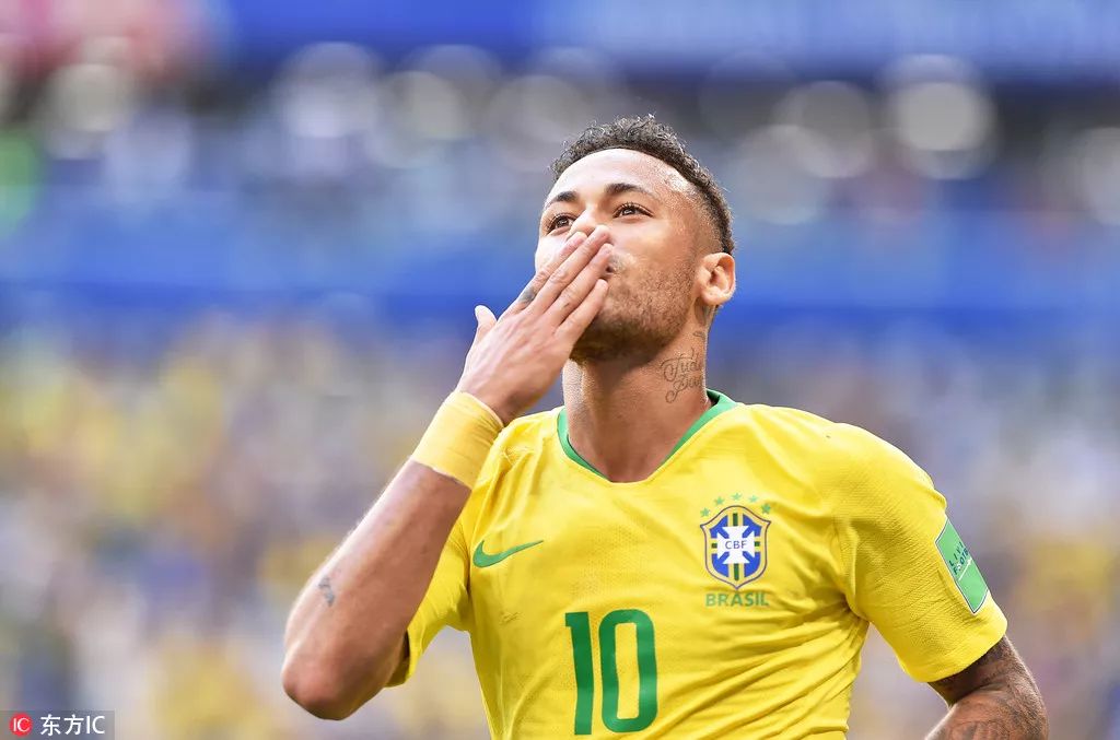 弗拉霍维奇面临长时间休战，意媒：尤文正在关注吉拉西（弗拉霍维奇或长期伤停，意媒：尤文考察吉拉西）